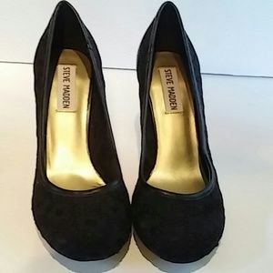 Steve Madden Lyndsy Lace Pumps size 5.5 Med Black